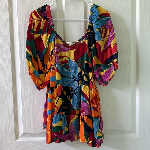 Colorful ruffled top - Picture 1 of 4